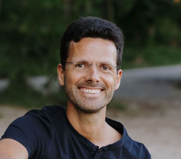 Hypnose-Therapie-Freiburg-Stefan-Surber